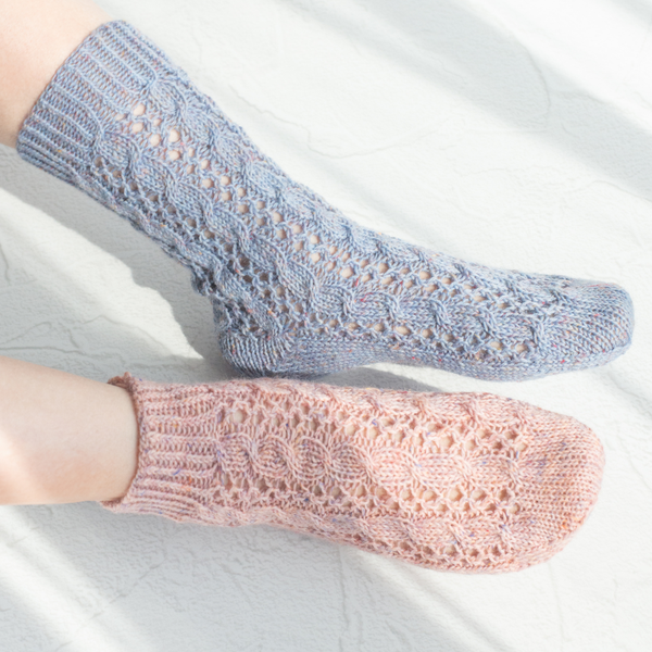 【予約】【キット】リネンツイードで編む翻訳レシピ「サンドラ・ソックス」 RICO DESIGN－リコ・デザイン